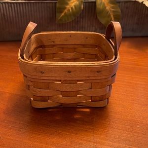 Vintage 1993 Square Longaberger Basket